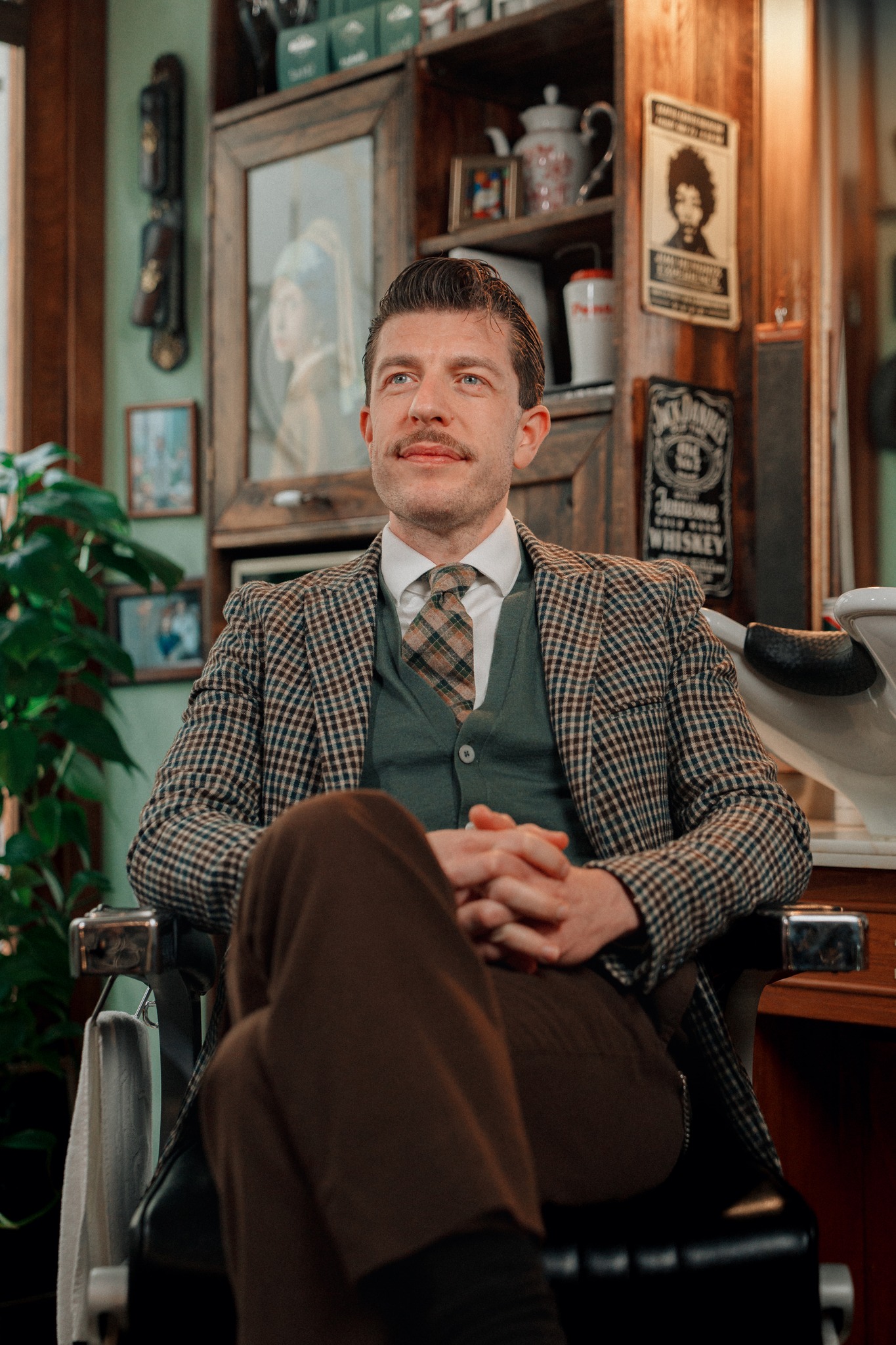 Andrea Cottone, referência da barbearia clássica italiana